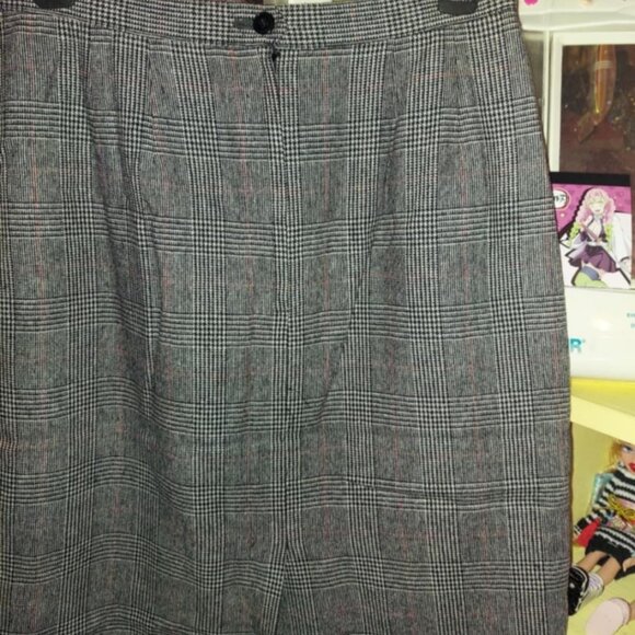 Suit skirt - Picture 7 of 7